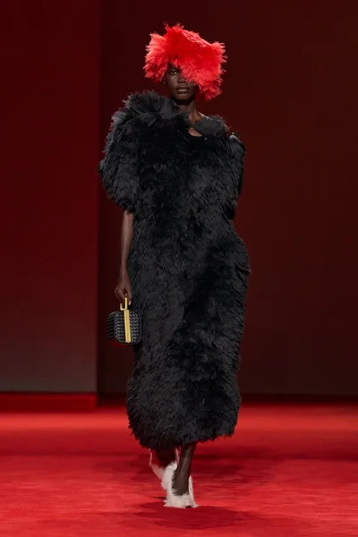 Look 81